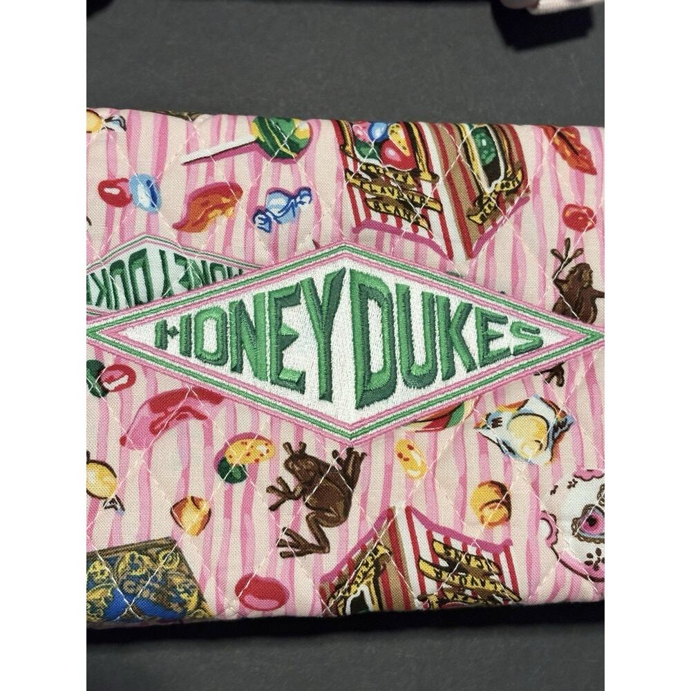 Vera Bradley Harry Potter Honeydukes Large Backpack Cosmetic Makeup Bag Set NWT - Picture 2 of 12